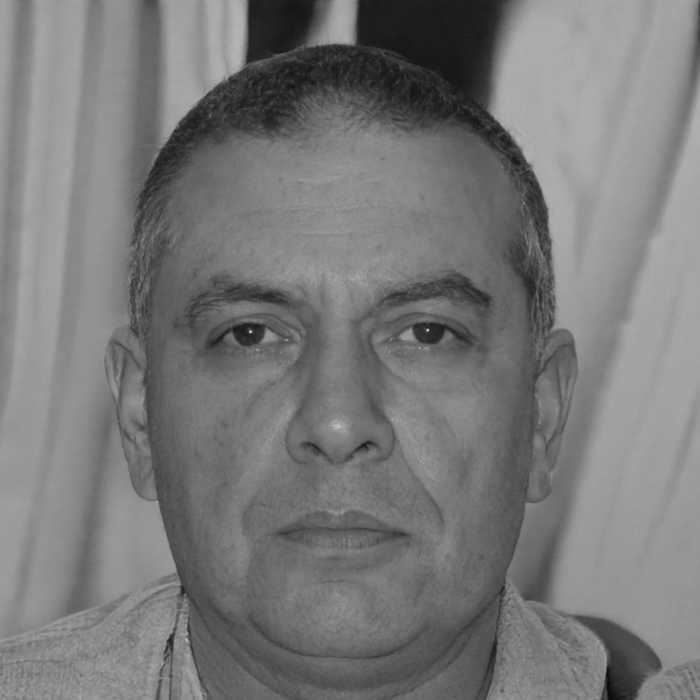 Roberto Sánchez, Especialista en Control
